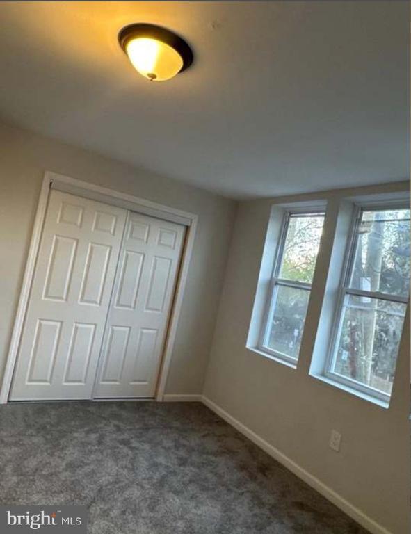 Building Photo - 1606 Pershing St