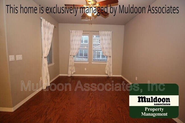 Building Photo - 8883 White Pr Vw