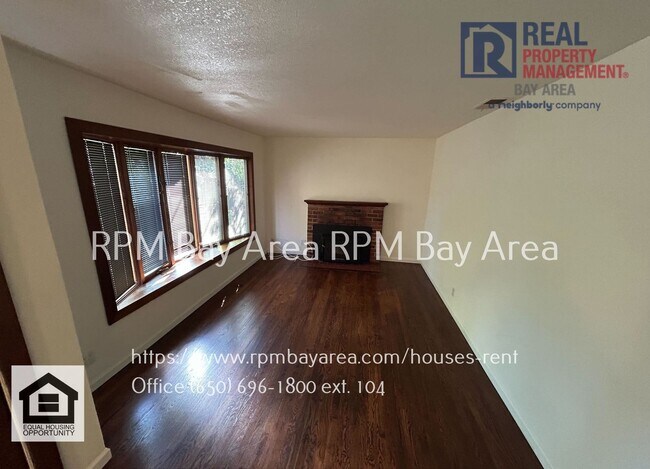 Building Photo - Spacious and Classic Home in Mountainview ...