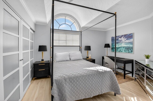 Building Photo - 7455 Glendevon Ln