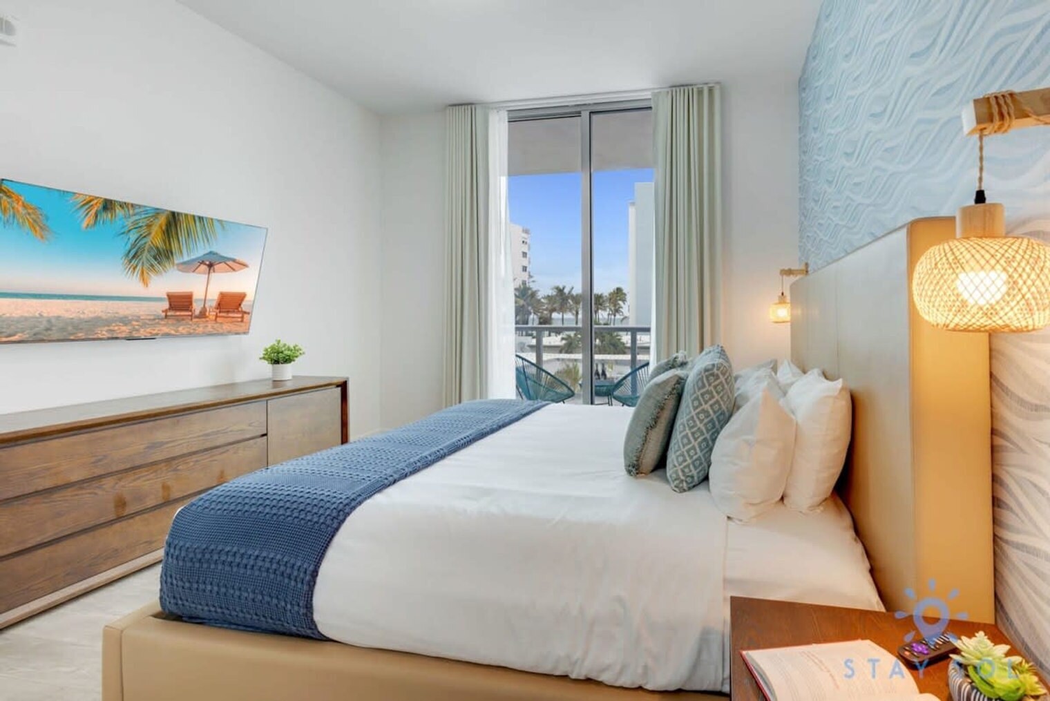 Building Photo - 777 N Ocean Dr