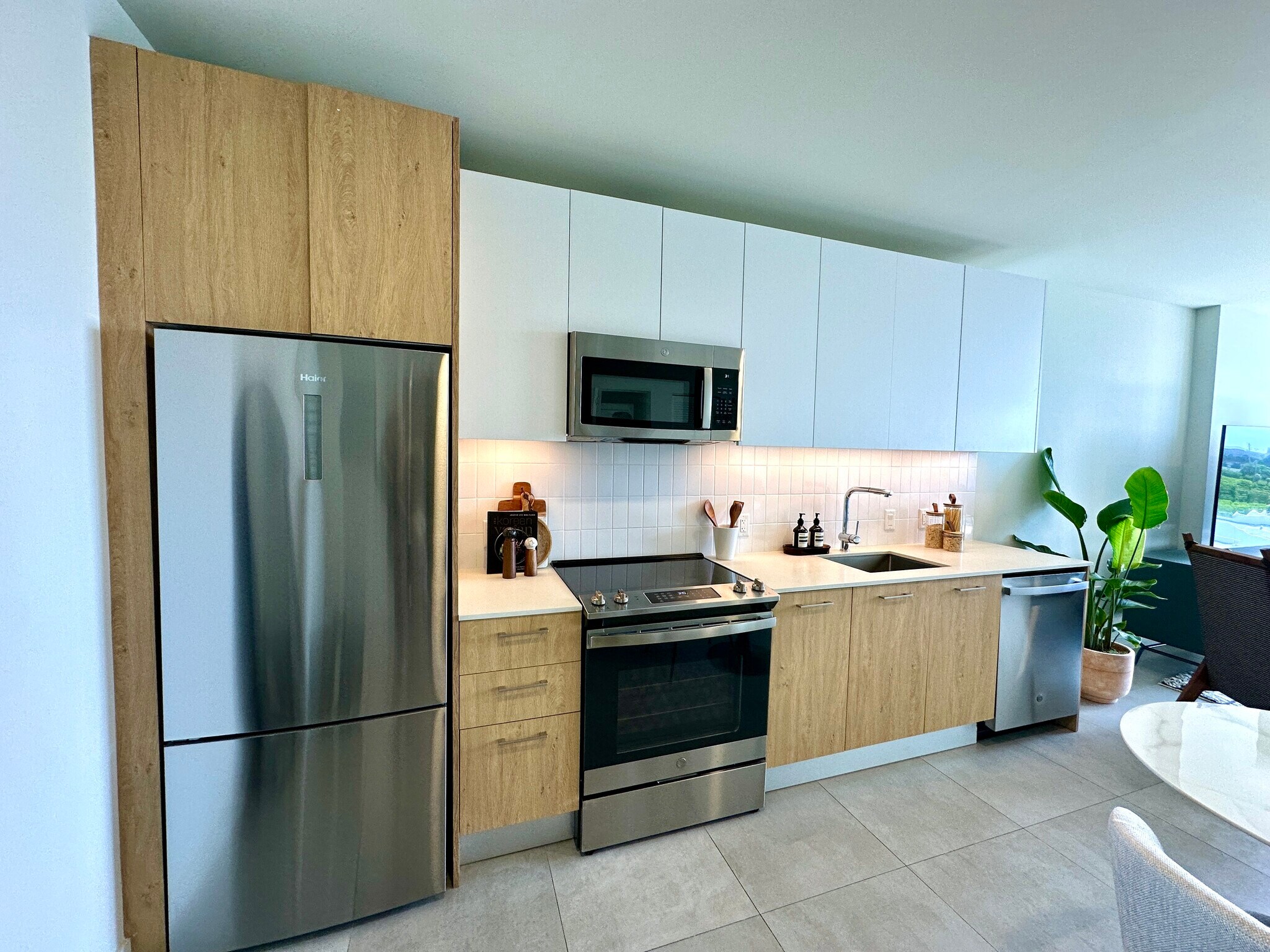 Building Photo - 337 NW 31st St