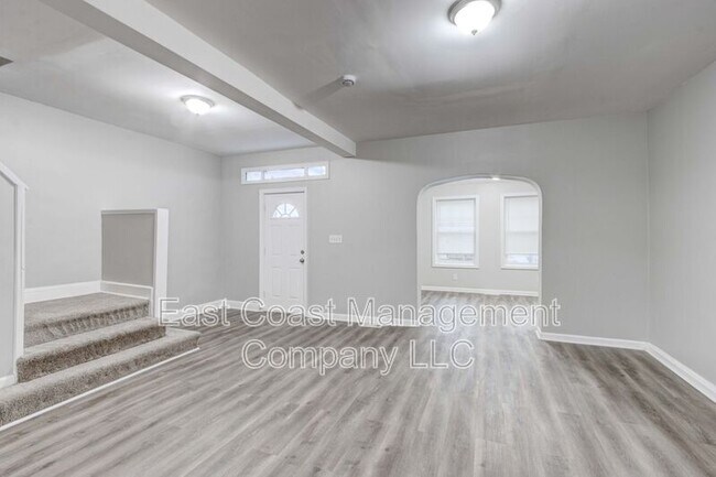 Building Photo - 2854 Oakley Ave