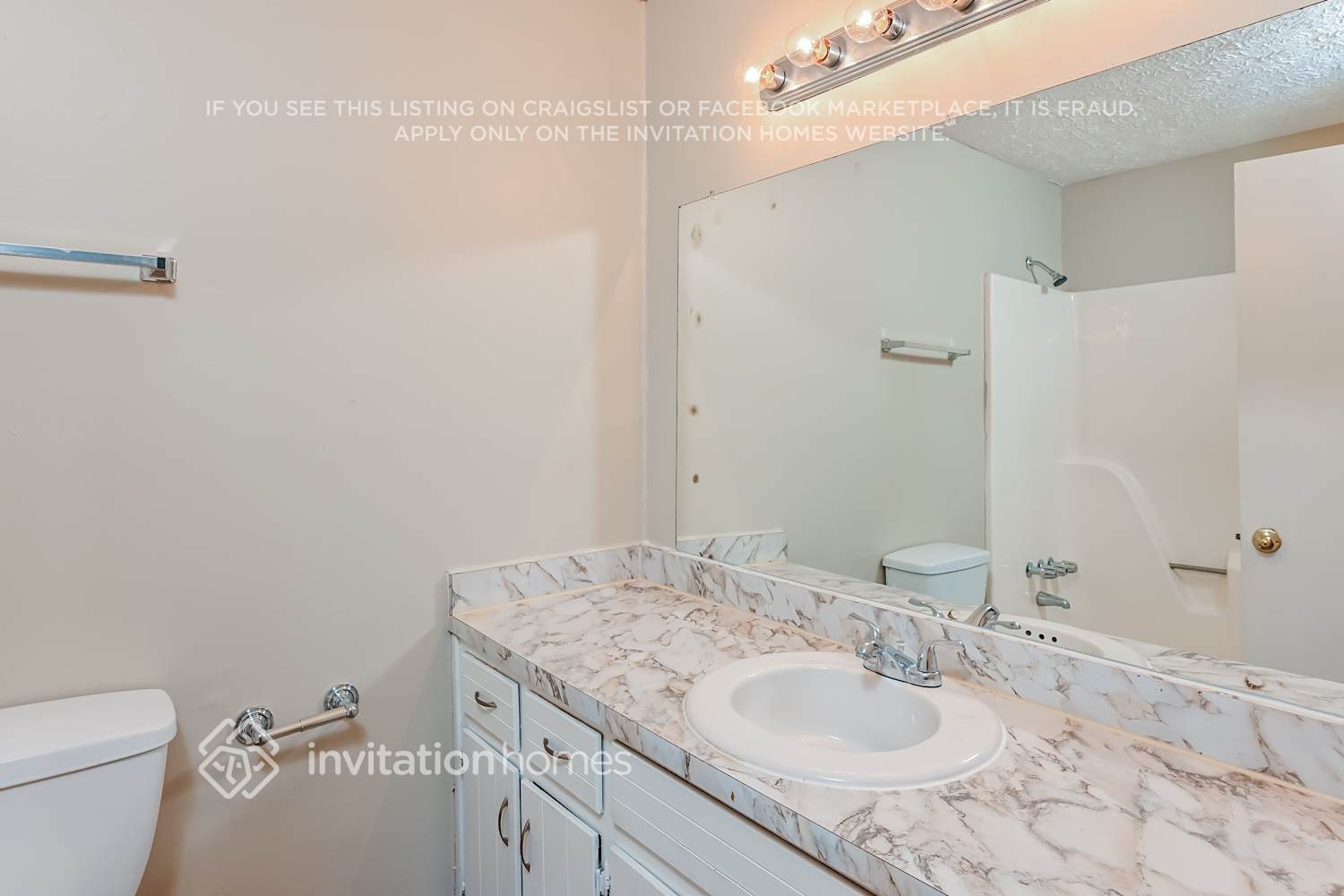 Building Photo - 2727 King Arthur Ct