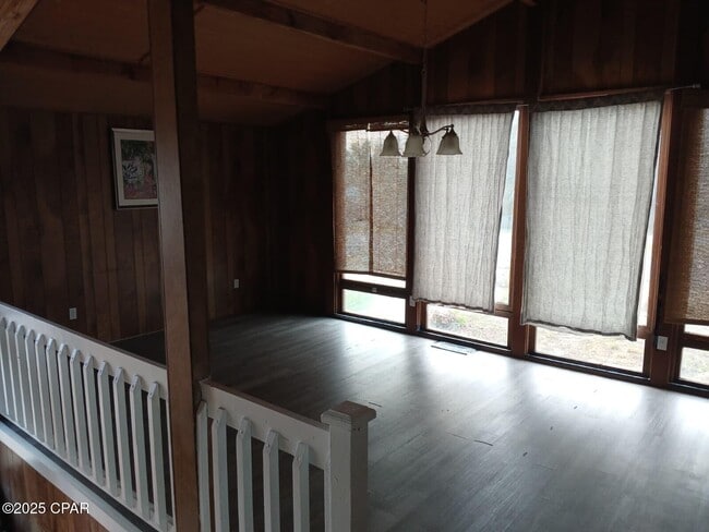 Building Photo - 712 Ave C