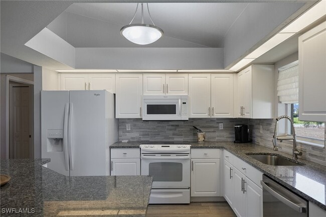 Building Photo - 1627 SW 25th Terrace