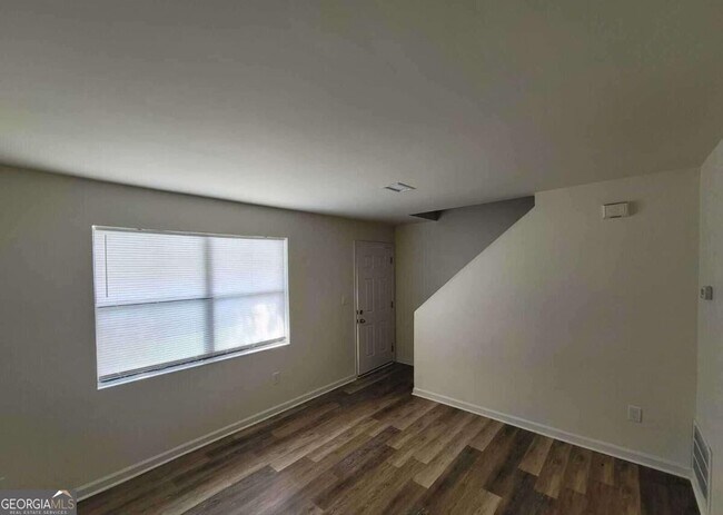 Building Photo - 432 Atwood St SW
