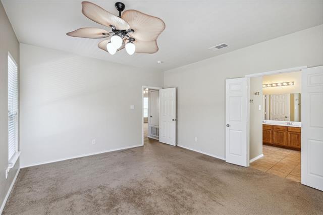 Building Photo - 232 Creekview Dr