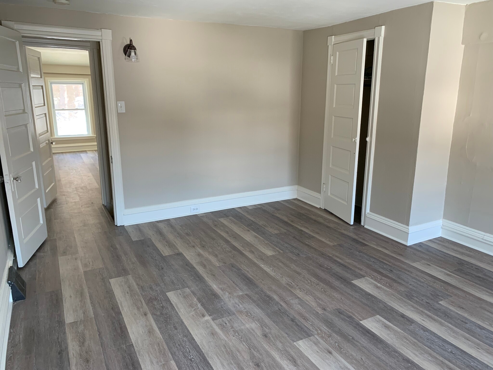 Bedroom 1 - 8 Hillside Ave