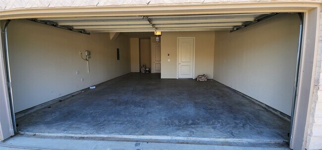 Building Photo - 353 Gotland Russ Ln