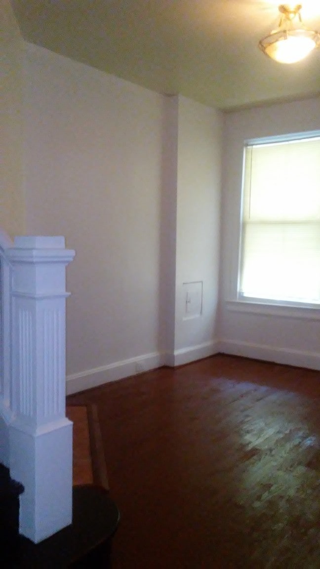Living Room - 713 Jefferson St NW