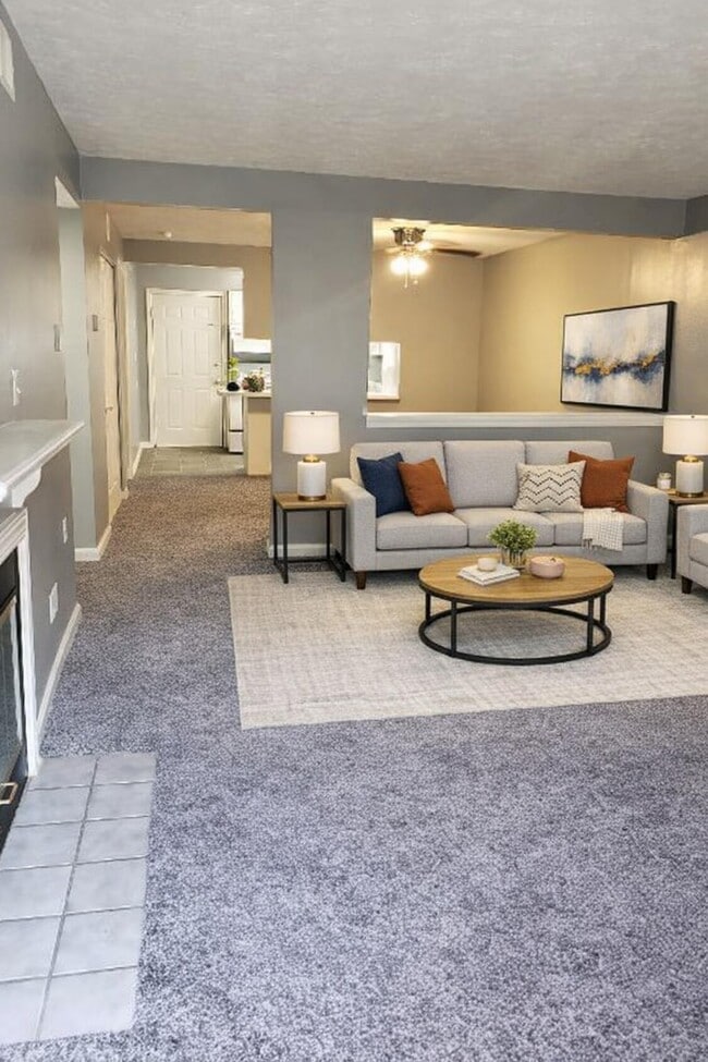 Building Photo - Auburn Place Town And Garden Homes