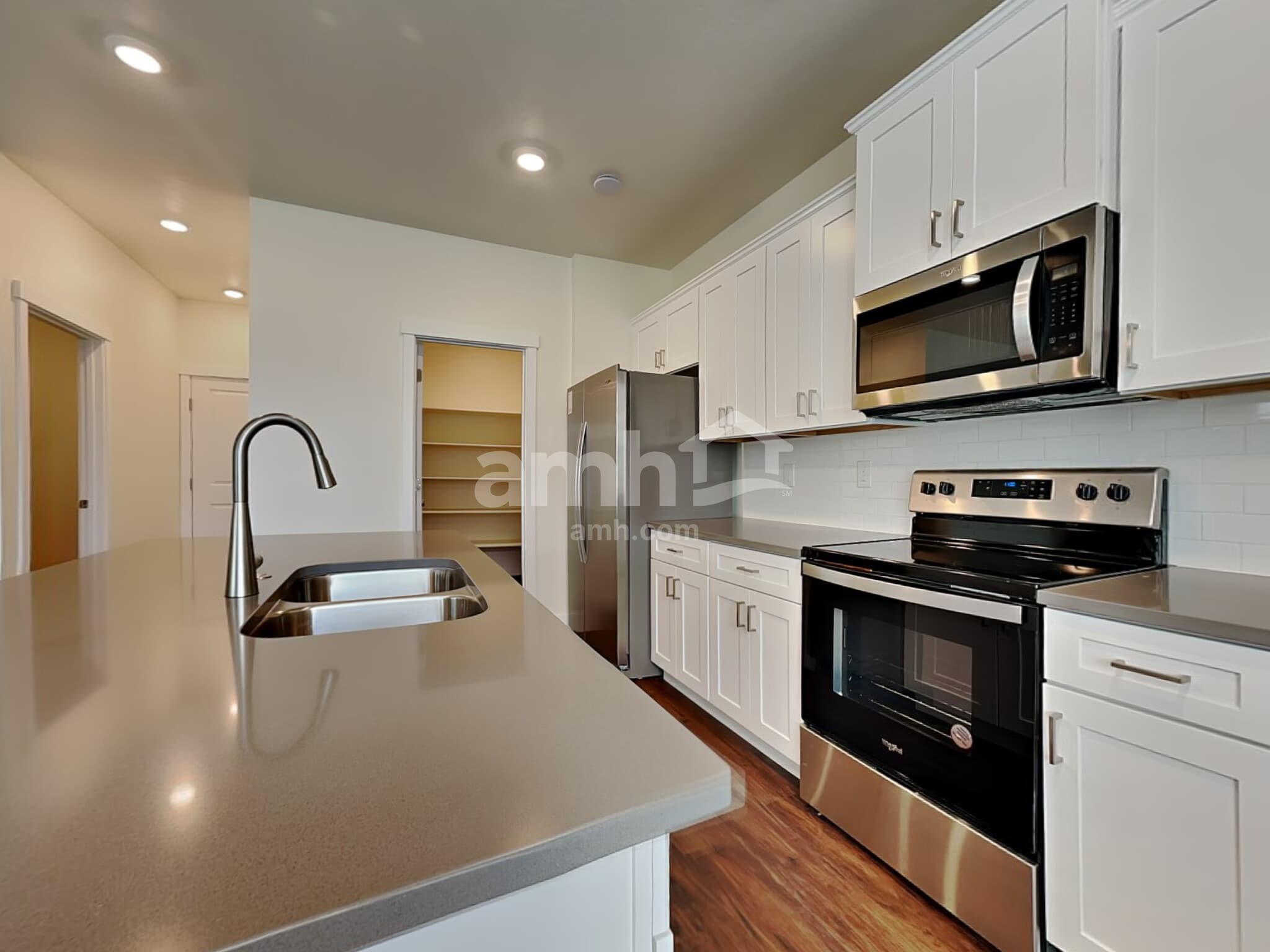 Building Photo - 1317 E Old Mesquite St