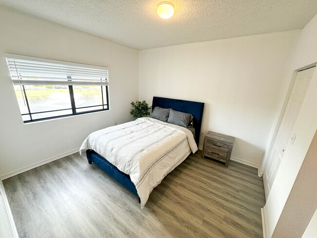 Building Photo - 2917 Tuscany Ct