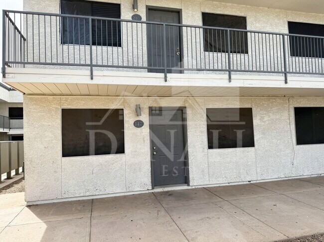 Building Photo - 18202 N Cave Creek Rd