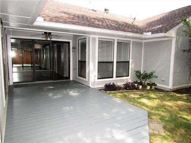 Building Photo - 2821 Prescott Dr