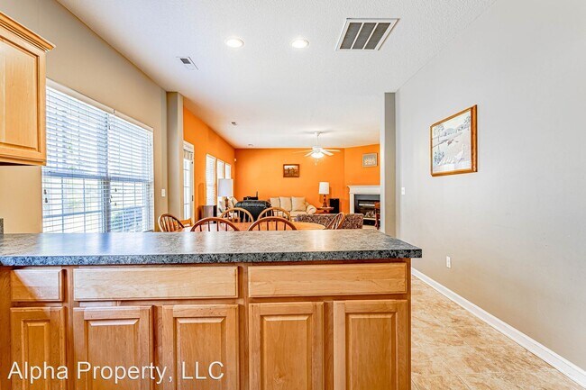 Building Photo - 4 br, 2.5 bath House - 8 Reid Valley Ct