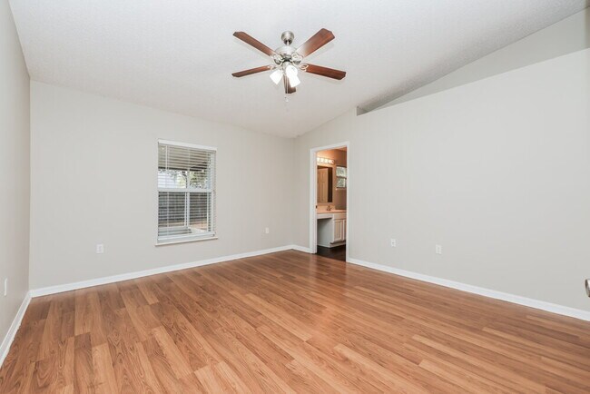 Building Photo - 10303 Frog Pond Dr