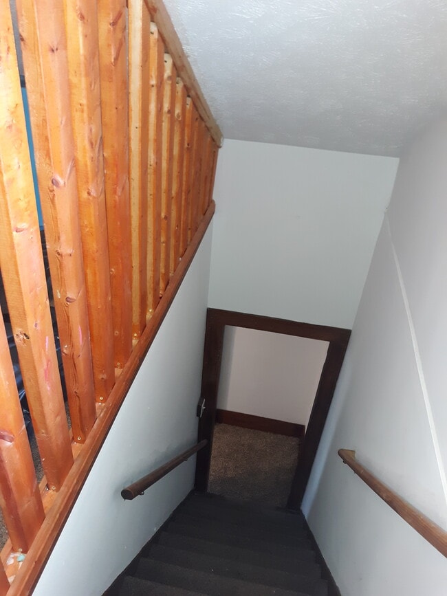 Building Photo - 2305 Broadway