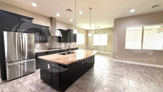 Building Photo - 5284 S Joshua Tree Ln
