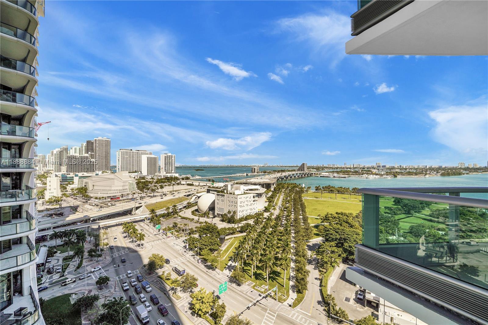 Building Photo - 900 Biscayne Blvd