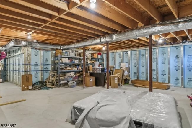 Building Photo - Modern Colonial Single-Family Home