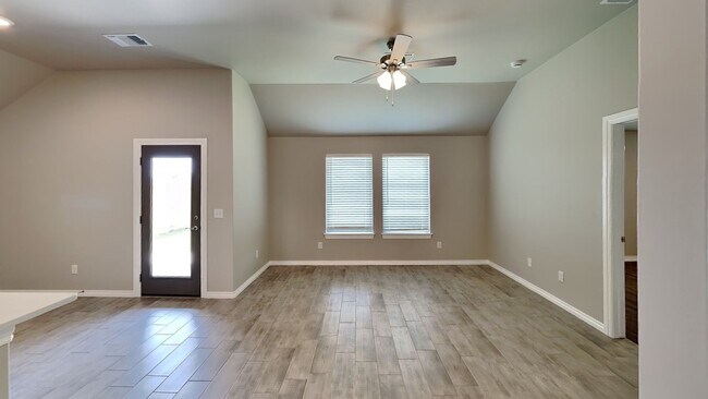 Building Photo - LUXURY NEW 3 Bedroom 2 Bathroom Home in Piedmont Schools (Neighborhood Park and Basketball court)