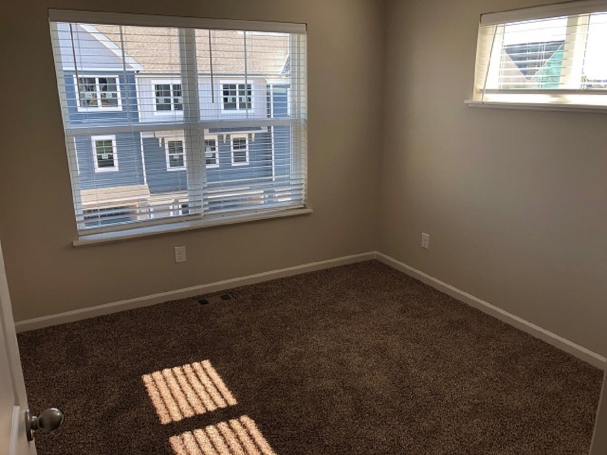 Building Photo - 8773 Granite Ln