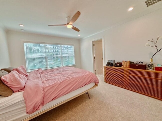 Building Photo - 3937 Acer Ct