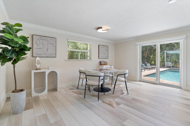 Building Photo - 211 NW 17th St