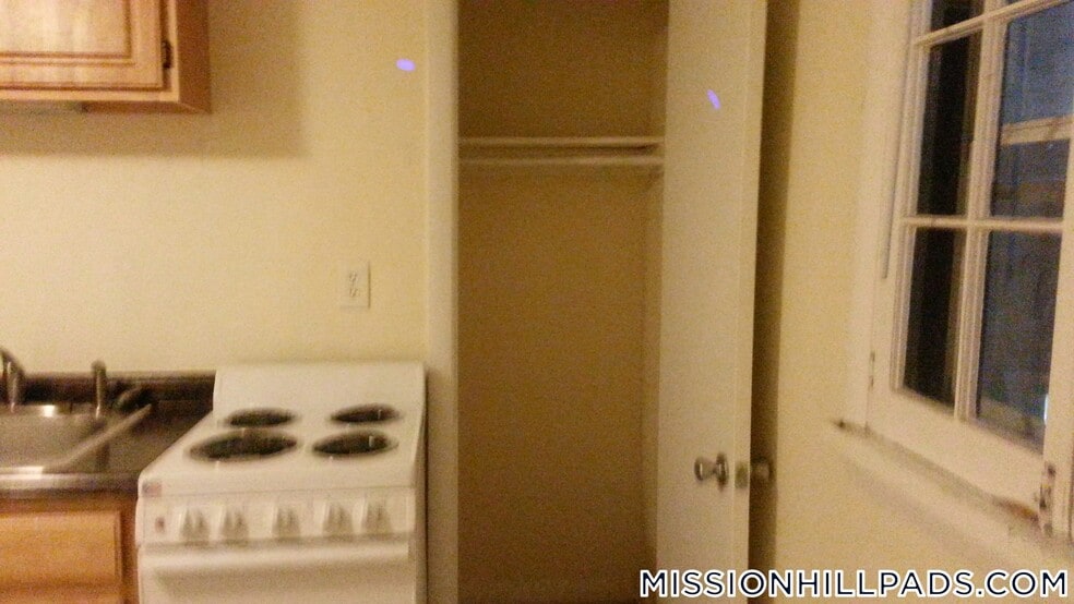 Building Photo - 53 S Huntington Ave