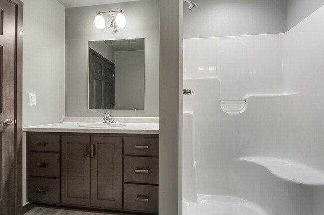 Building Photo - Diversity Duplex