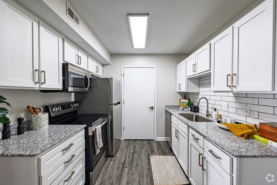 Primary Photo - The Alexander Apartment Homes