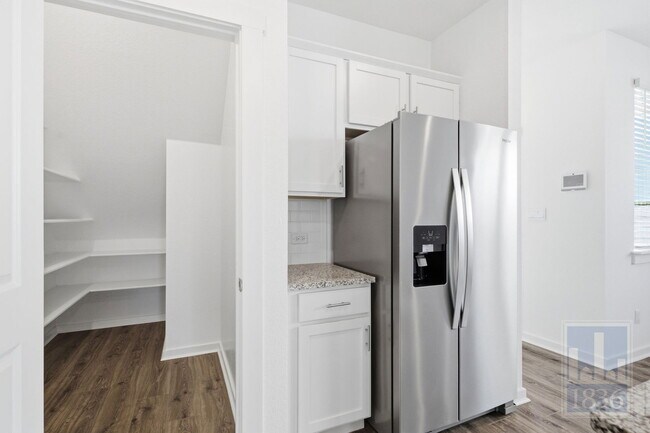 Building Photo - 2514 Rose Archer Ln