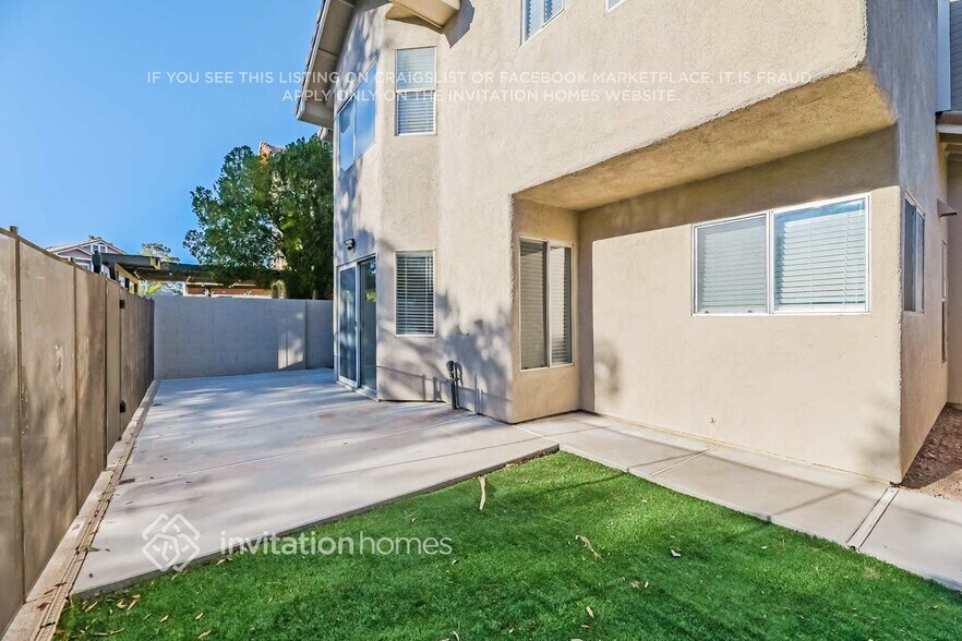 Building Photo - 1751 Forest Walk Dr