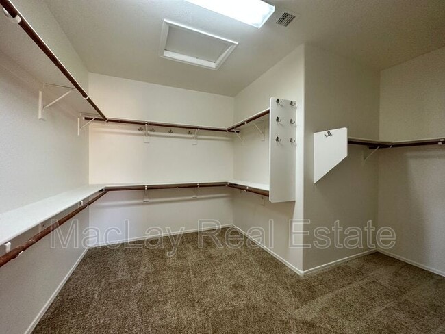 Building Photo - 7847 E Portobello Ave