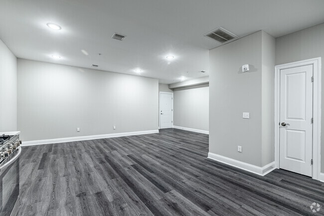 2BR, 1BA - 903SF - Living Room - 941-945 Main St