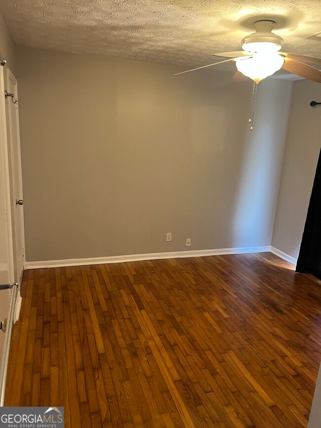 Building Photo - 129 Rhudy St