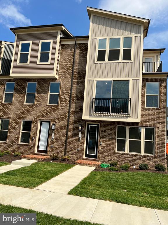 Building Photo - 1198 Patuxent Greens Dr