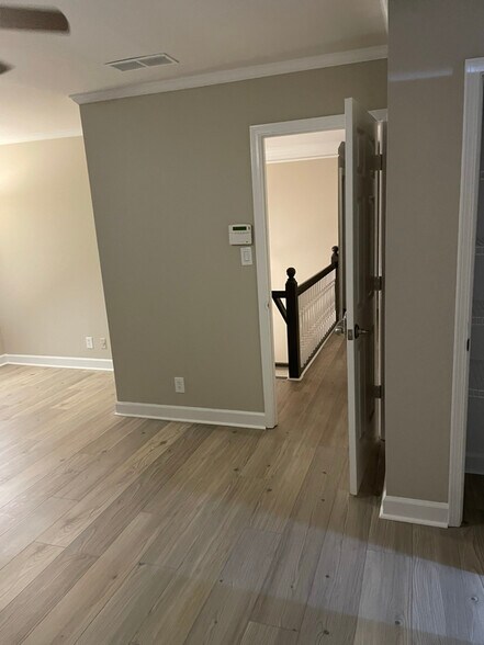 Building Photo - 5179 Beech Forest Dr SW