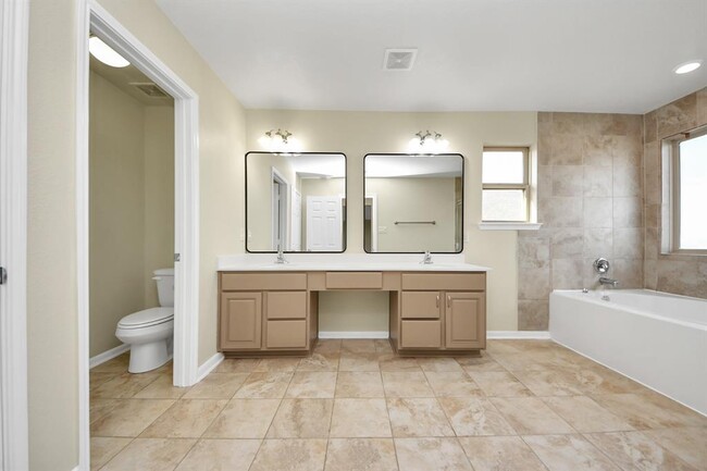Building Photo - 28510 Buffalo Fork Ln
