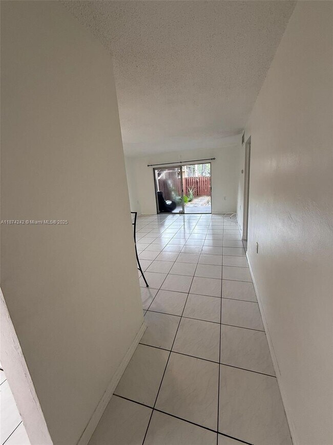 Building Photo - 11287 SW 88th St
