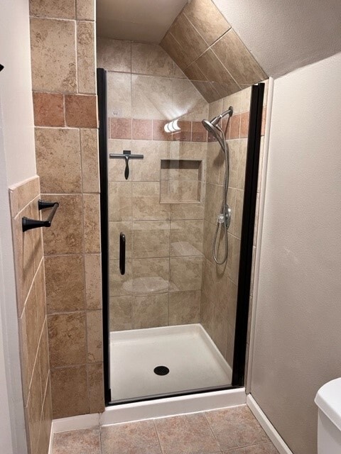 Shower - 1416 Main St