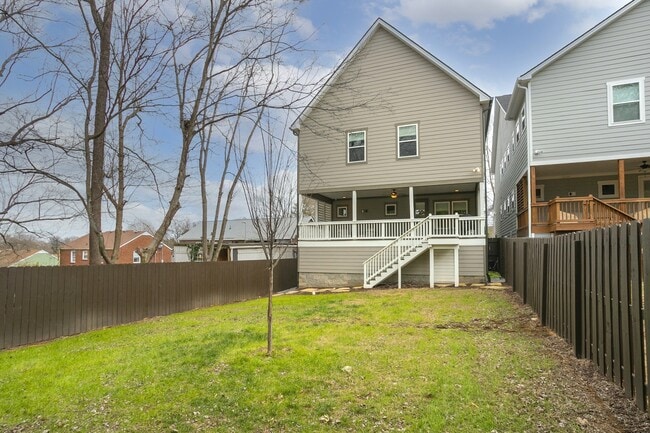 Building Photo - 1510B Dugger Dr