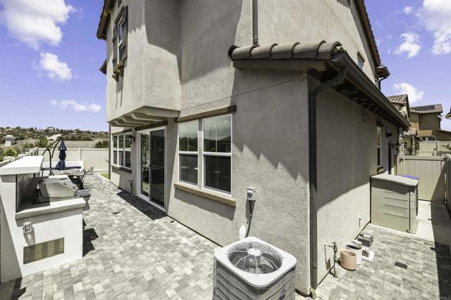 Building Photo - 6691 Encelia Pl