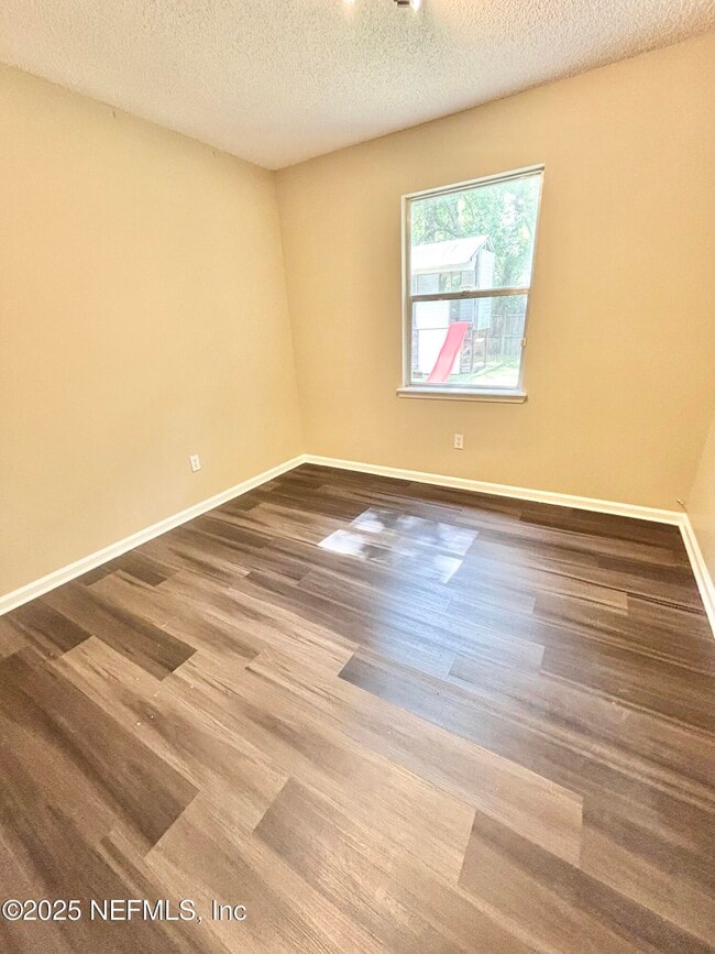 Building Photo - 5219 Brentview Terrace