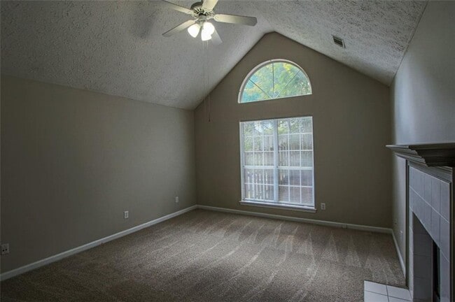 Building Photo - 22 Prestwick Ct
