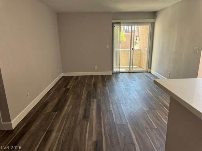 Building Photo - 2967 Juniper Hills Blvd