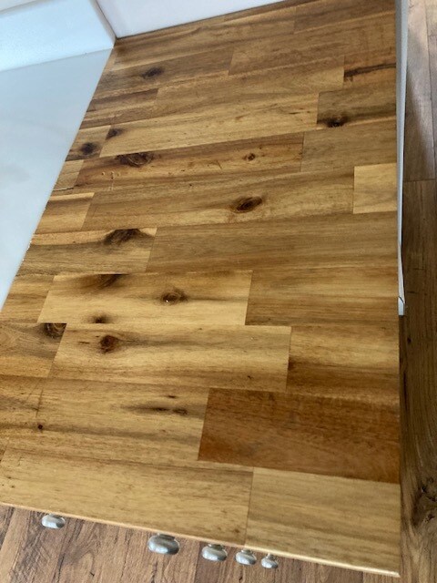 Butcherblock counter - 13 Cherry Top Trl