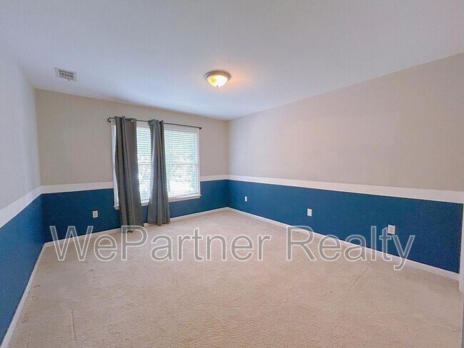 Building Photo - 280 Graystone Way